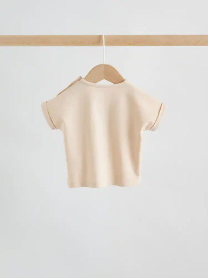 |BabyBoy| Conjunto Infantil Com Blusa e Shorts Estampados Com Pimentas Em Tons Neutros (0 meses a 2 anos)