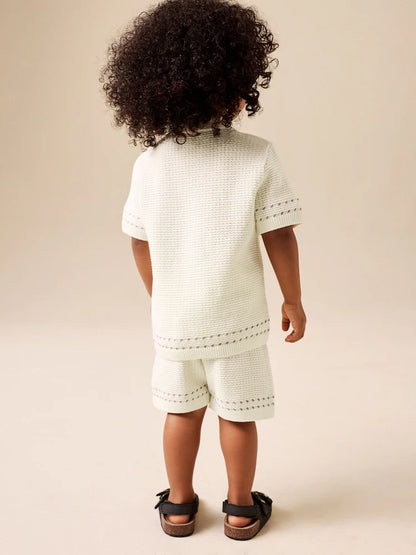|Boy| Conjunto De Camisa Polo e Shorts Em Tricô Texturizado Cor Cru Com Botões Frontais (3 meses a 10 anos)