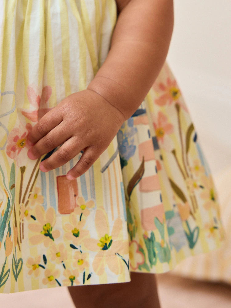 |BabyGirl| Vestido de Bebê em Tecido Yellow Scene (0 meses a 2 anos)