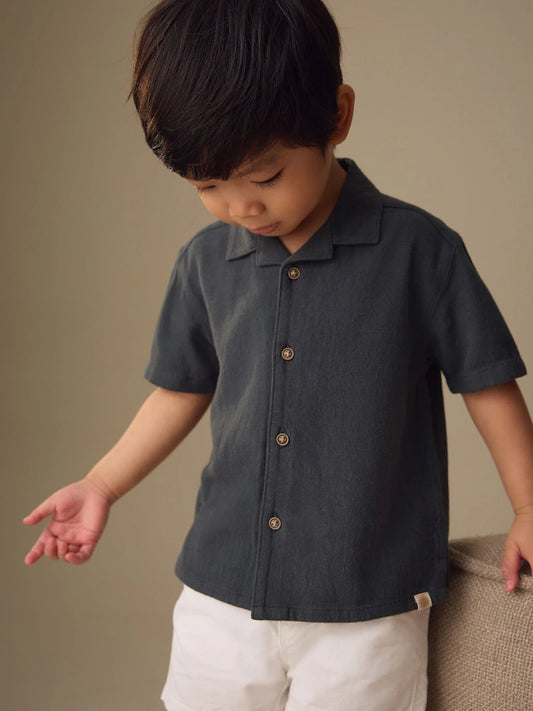 |Boy| Camisa De Manga Curta Em Mistura De Linho Cinza Carvão Com Gola Revere (3 meses a 7 anos)