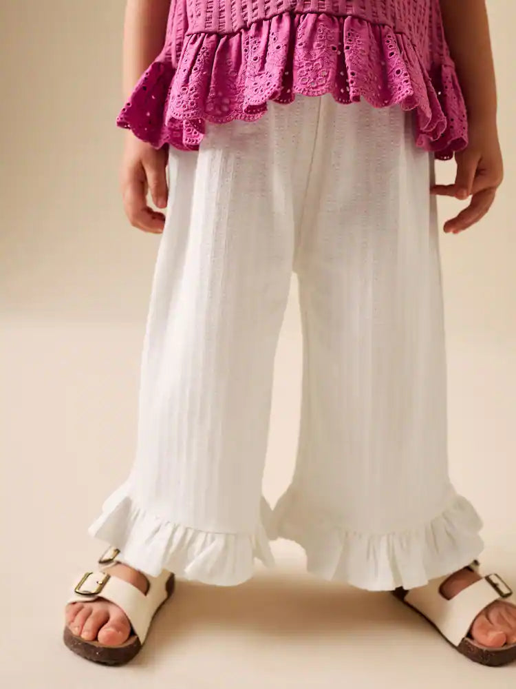 |Girl| Calças Largas Com Babados Em Tom Cru e Branco (3 meses a 7 anos)