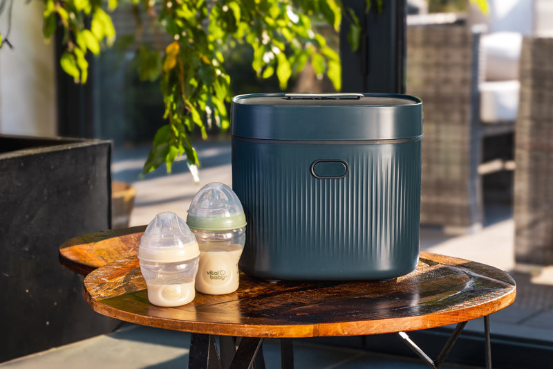 Vital Baby Mamadeira Nurture com design semelhante ao seio materno, 150ml, pacote com 2 unidades.