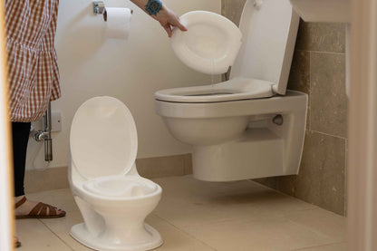 Nuby Vaso sanitário com som realista de descarga