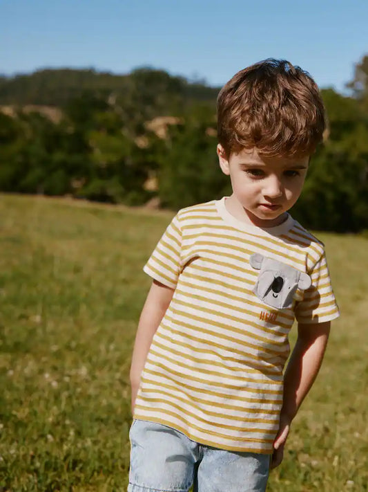 |Boy| Camiseta Interativa De Manga Curta Com Estampa De Coala Listrado Amarelo (3 meses a 7 anos)