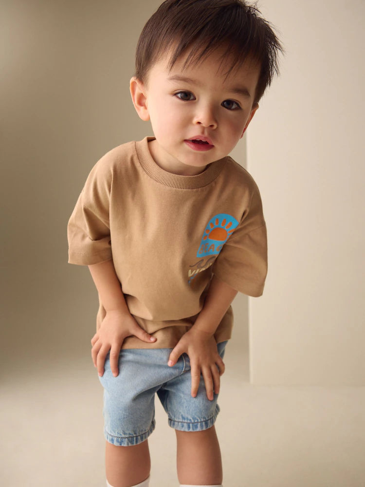|Boy| Camiseta Marrom Com Estampa Nas Costas e Manga Curta "Vibes de Praia" (3 meses a 7 anos)