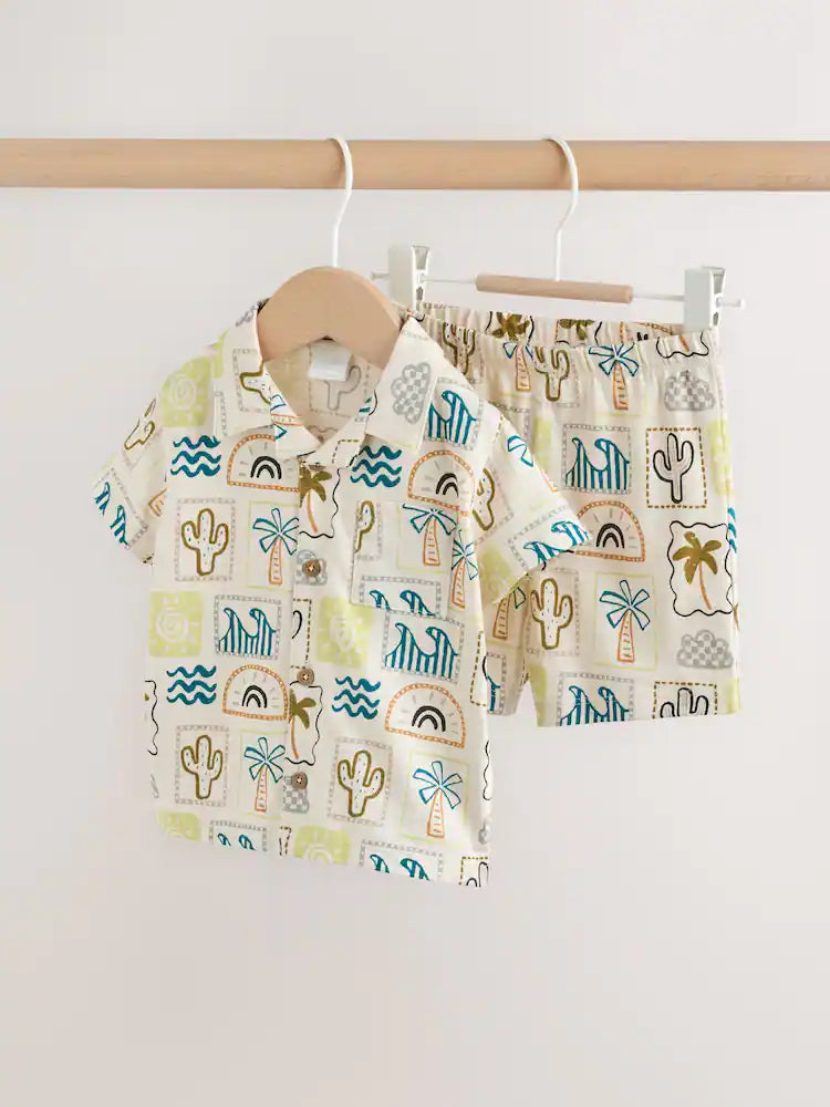 |BabyBoy| Conjunto Infantil De Camiseta e Shorts Com Estampa Neutra De Palmeiras (0 meses a 2 anos)