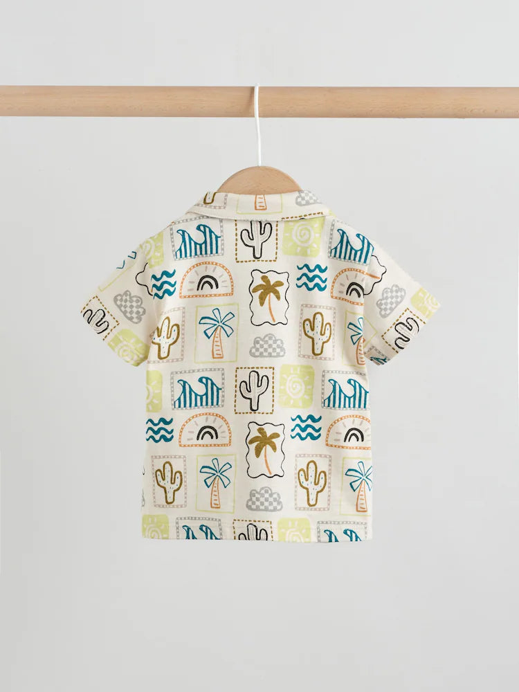 |BabyBoy| Conjunto Infantil De Camiseta e Shorts Com Estampa Neutra De Palmeiras (0 meses a 2 anos)
