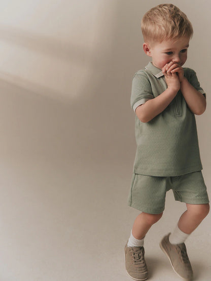 |Boy| Conjunto De Camisa Polo De Manga Curta Com Zíper Do Pescoço e Shorts Na Cor Verde Sálvia (3 meses a 7 anos)