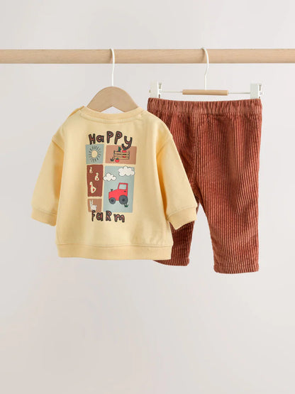 |BabyBoy| Conjunto De 2 Peças Para Bebê: Moletom Amarelo Com Estampa De Fazenda e Calça de veludo cotelê (0 meses a 2 anos)