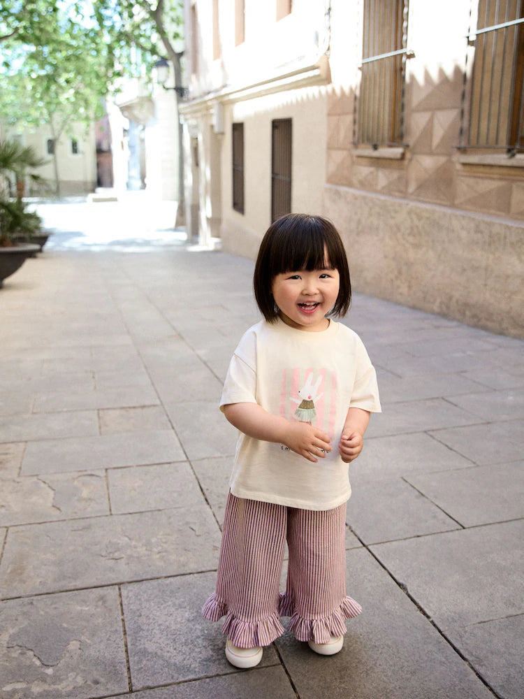 |Girl| Conjunto De Camiseta De Manga Curta Off-White Com Estampa De Coelho e Calça Com Babado Largo (3 meses a 7 anos)