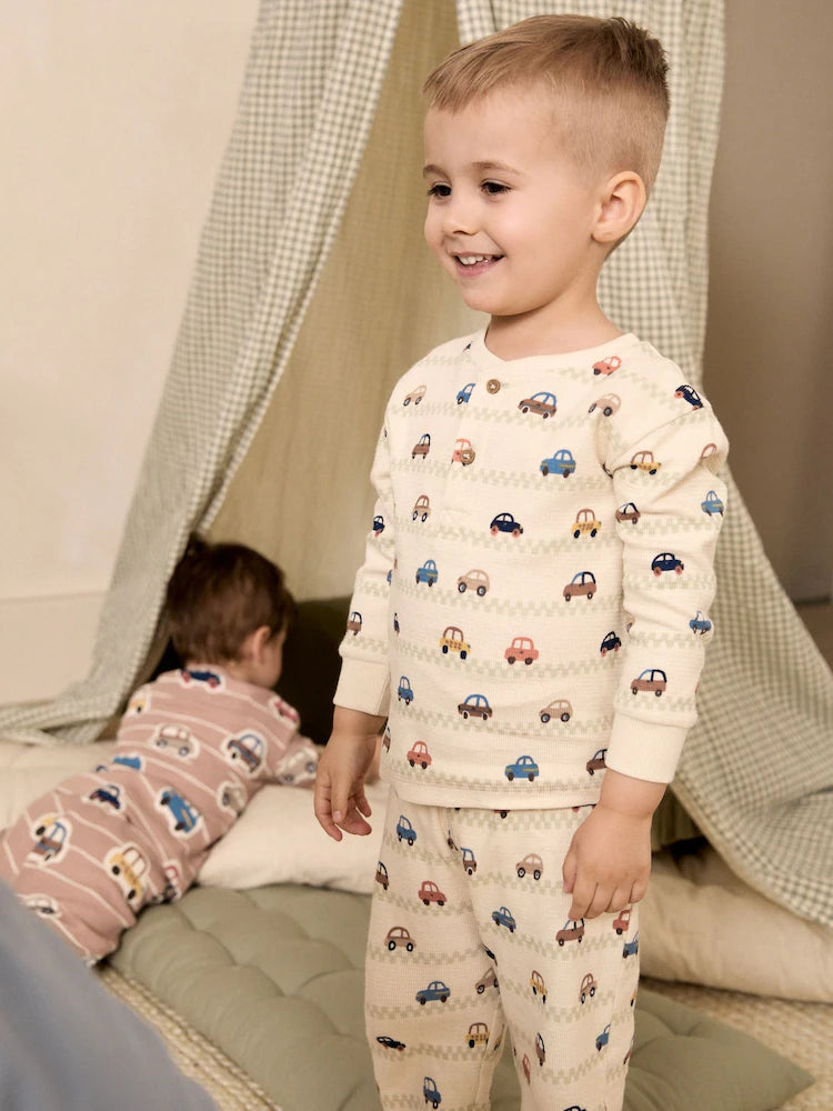 |Boy| Kit com 3 Pijamas "Transport" (Cru/Azul/Bege) – Modelo Snuggle (9 meses a 8 anos)