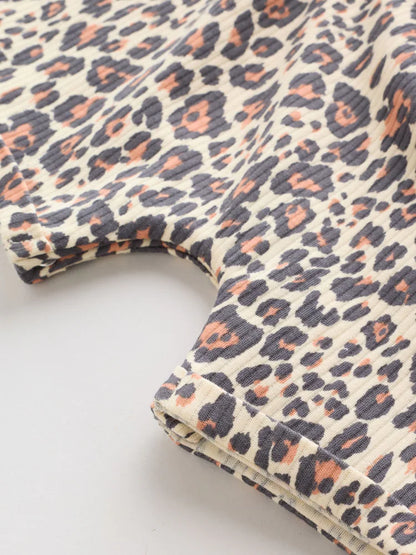|BabyGirl| Conjunto Com 3 Macacões De Bebê Em Malha Com Estampa De Leopardo e Rosa, Com Botões