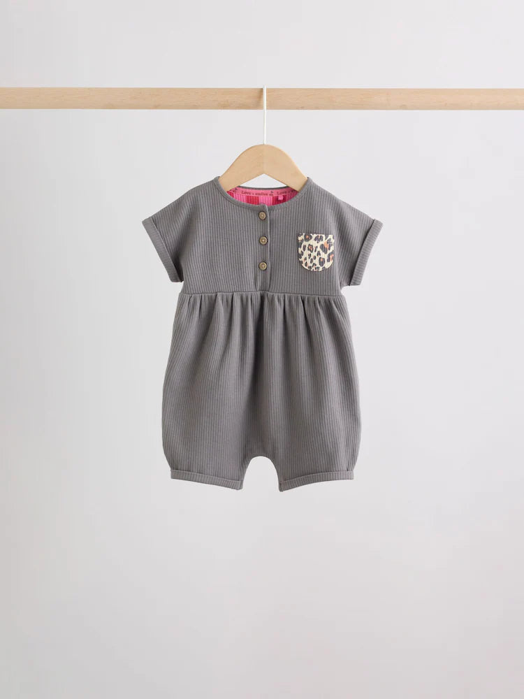 |BabyGirl| Conjunto Com 3 Macacões De Bebê Em Malha Com Estampa De Leopardo e Rosa, Com Botões