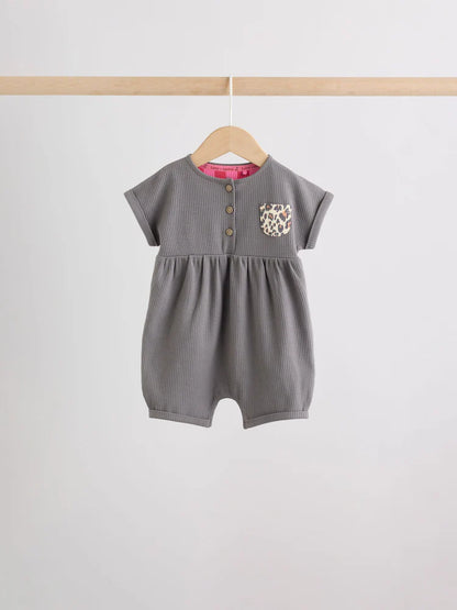 |BabyGirl| Conjunto Com 3 Macacões De Bebê Em Malha Com Estampa De Leopardo e Rosa, Com Botões