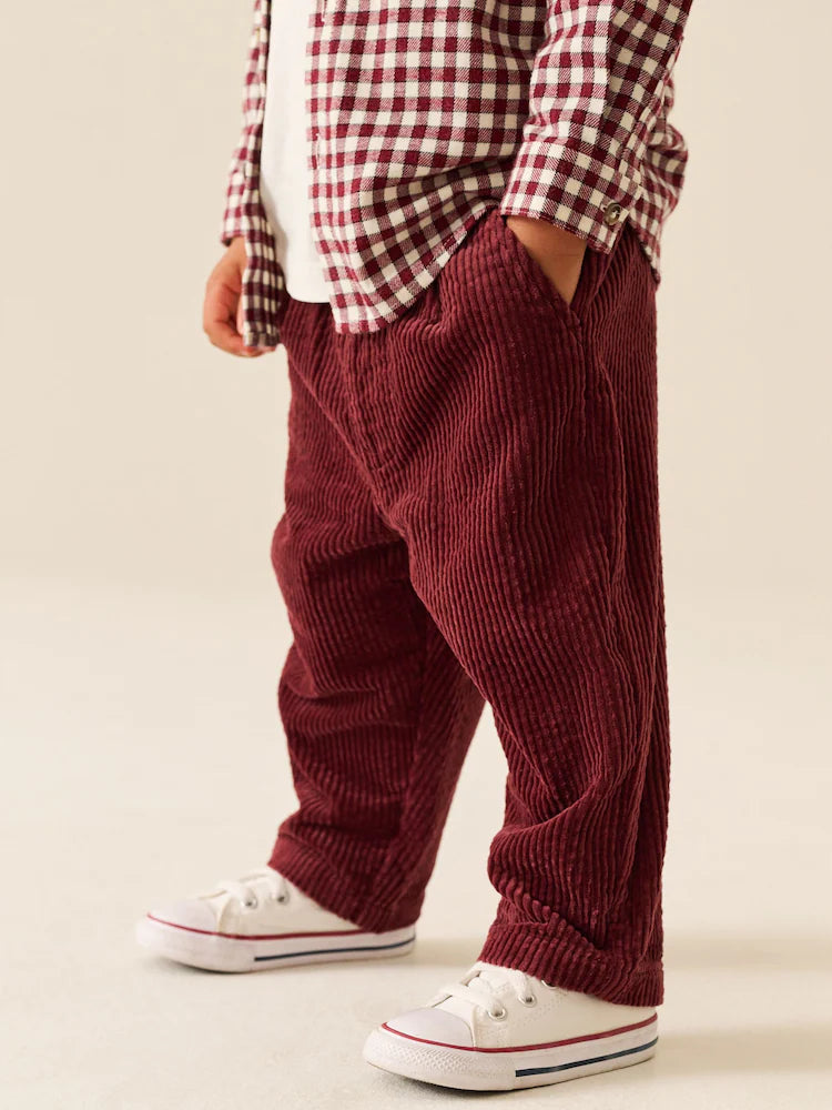 |Boy| Calça de Veludo Cotelê Texturizado Vermelho-Bordô, Modelagem Barrel Leg e Cós Elástico (3 meses a 7 anos)
