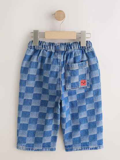 |Boy| Calça Jeans de Modelagem Larga com Estampa de Xadrez e Bordado por Toda a Peça – Azul-Médio (3 meses a 7 anos)