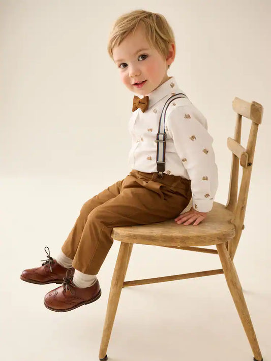 |Boy| Conjunto De Camisa, Calça, Suspensório e Gravata-Borboleta (estampa de urso marrom-claro) – (3 meses a 9 anos)