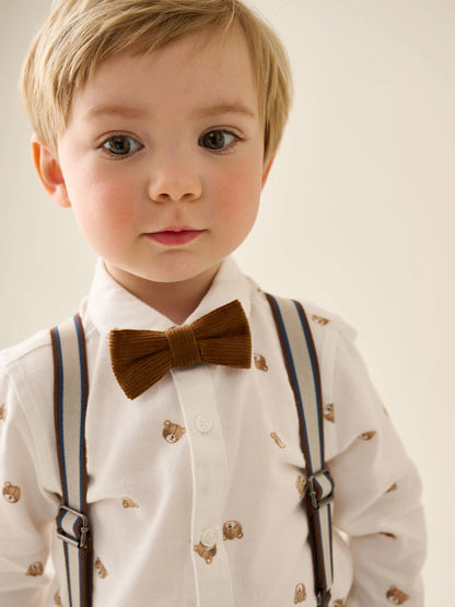 |Boy| Conjunto De Camisa, Calça, Suspensório e Gravata-Borboleta (estampa de urso marrom-claro) – (3 meses a 9 anos)