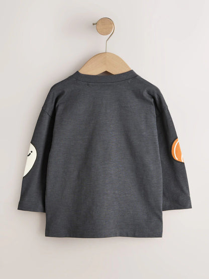 |Boy| Camiseta Manga Longa Cinza-Chumbo com Estampa nas Costas e Personagem de Halloween