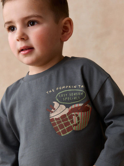 |Boy| Camiseta Manga Longa Cinza-Chumbo com Estampa nas Costas (Caminhão e Abóbora de Outono)