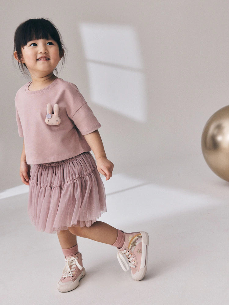 |Girl| Conjunto De Blusa De Manga Curta Rosa Com Detalhe Acolchoado De Coelhinho e Saia De Tule (3 meses a 7 anos)