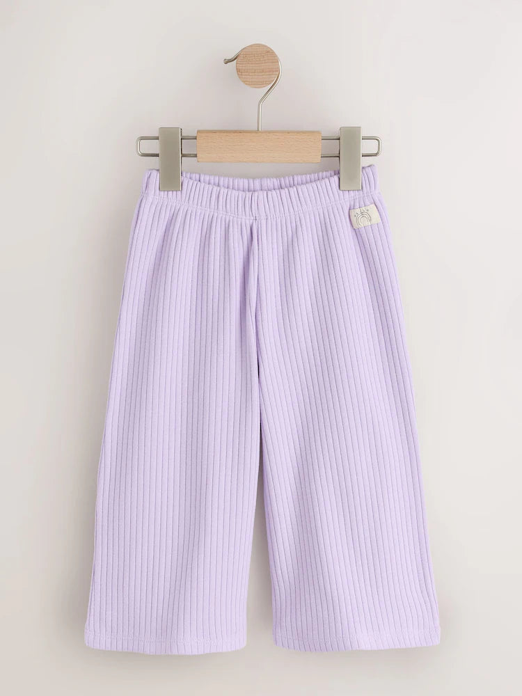 |Girl| Kit com 3 Calças Caneladas Wide Leg (Neutro/Lilás) – 3 meses a 7 anos