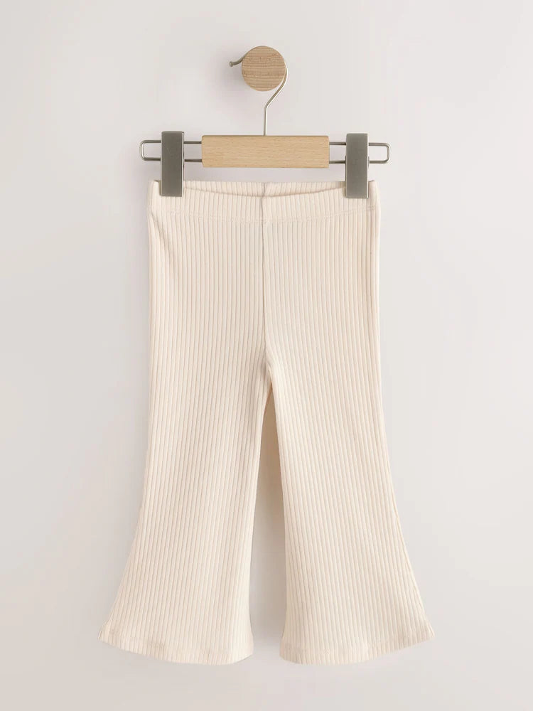 |Girl| Kit com 5 Leggings Caneladas Flare em Tons Neutros (3 meses a 7 anos)