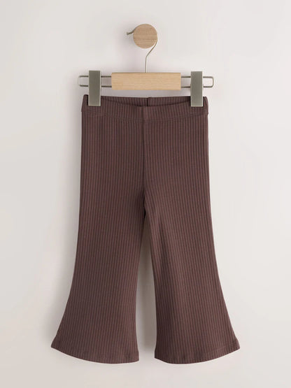 |Girl| Kit com 5 Leggings Caneladas Flare em Tons Neutros (3 meses a 7 anos)