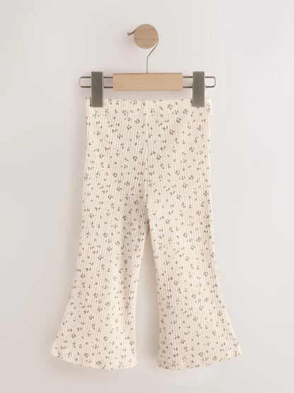 |Girl| Kit com 5 Leggings Caneladas Flare em Tons Neutros (3 meses a 7 anos)