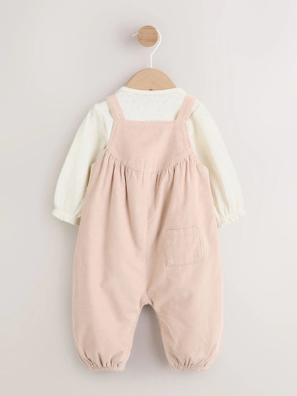 |BabyGirl| Conjunto De 2 Peças: Jardineira De Veludo Cotelê Fino (cor crua) Com Estampa De Coelhinho e Bodies De Manga Longa (0 meses a 2 anos)