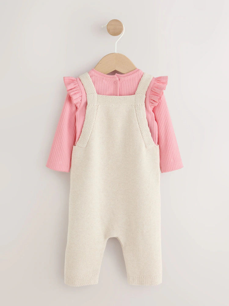 |BabyGirl| Conjunto De 2 Peças: Body e Jardineira De Tricô Na Cor Cru (0 meses a 2 anos)
