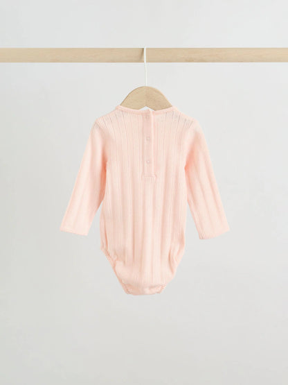 |BabyGirl| Conjunto De Bebê De 3 Peças (0-9 meses) Composto Por Body Rosa Com Detalhes em ponto ajour, leggings e casaquinho