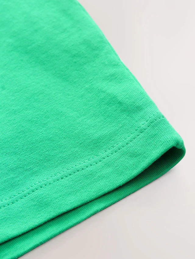 |Boy| Camiseta Estampada Nas Costas, Manga Curta, 100% Algodão, Green Scene (3 meses a 7 anos)