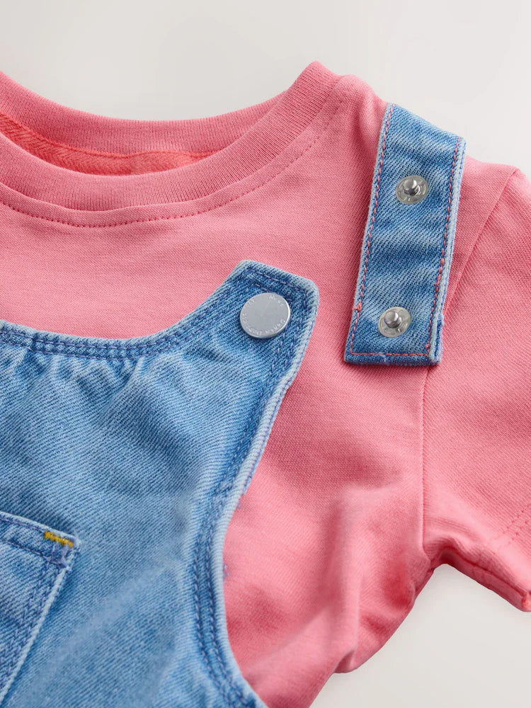 |Girl| Conjunto De Jardineira e Camiseta Em eans Azul Claro Com Bordado De Joaninha (3 meses a 7 anos)