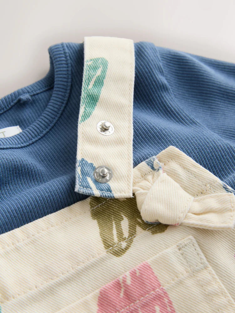 |Girl| Conjunto De Jardineira e Camiseta Cor Creme Com Estampa De Coração (3 meses a 7 anos)