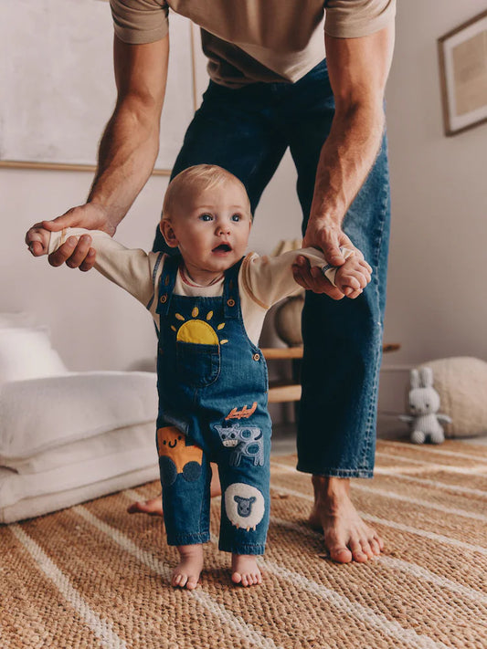 |BabyGirl| Conjunto De Jardineira e Body Jeans Para Bebê Bright Farm (0 meses a 2 anos)