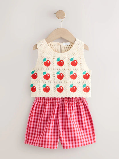 |Girl| Top Vermelho De Crochê Com Estampa De Cereja e Shorts Xadrez Vichy (12 meses a 7 anos)