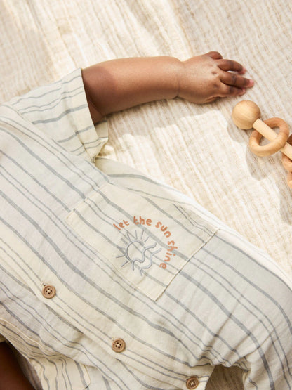|BabyBoy| Macacão Curto para Bebê com Listras Monocromáticas (0 meses a 3 anos)