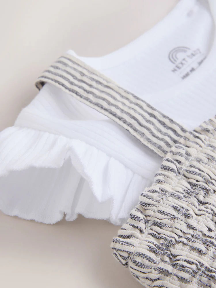 |BabyGirl| Conjunto De Jardineira e Body Listrados Em Preto e Branco Para Bebê (2 peças, de 0 meses a 2 anos)