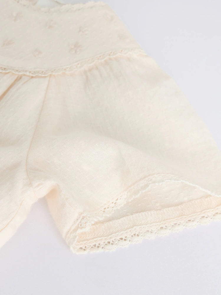 |BabyGirl| Conjunto De 2 Peças Para Bebê, Composto Por Blusa e Shorts Em Tecido Branco (0 meses a 2 anos)