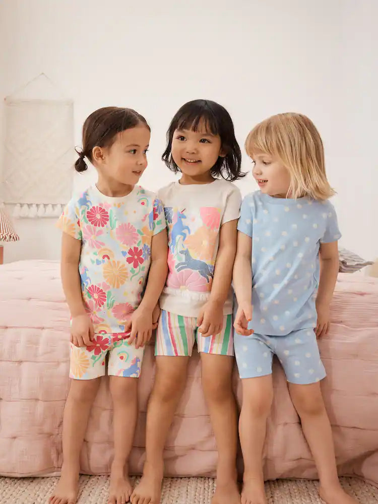 |Girl| Kit com 3 Pijamas Curtos de Unicórnio com Estampa Floral Rosa (9 meses a 12 anos)