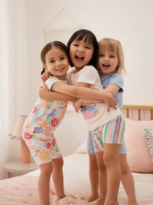|Girl| Kit com 3 Pijamas Curtos de Unicórnio com Estampa Floral Rosa (9 meses a 12 anos)