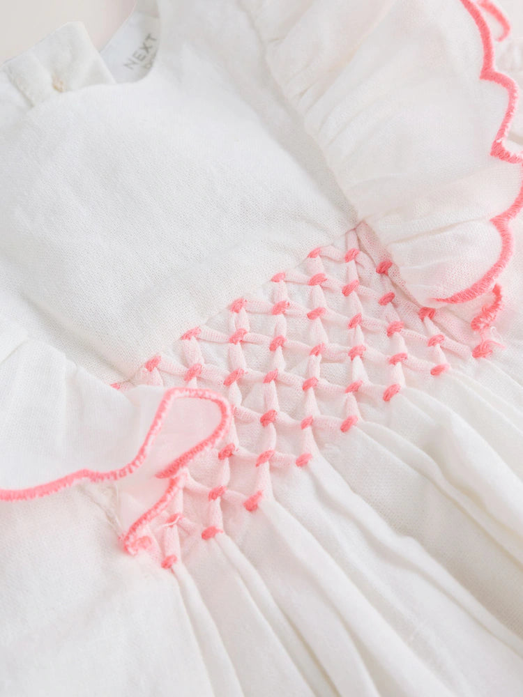 |BabyGirl| Conjunto De Vestido e Calcinha De Tecido Branco Para Bebê (2 peças, de 0 meses a 2 anos)
