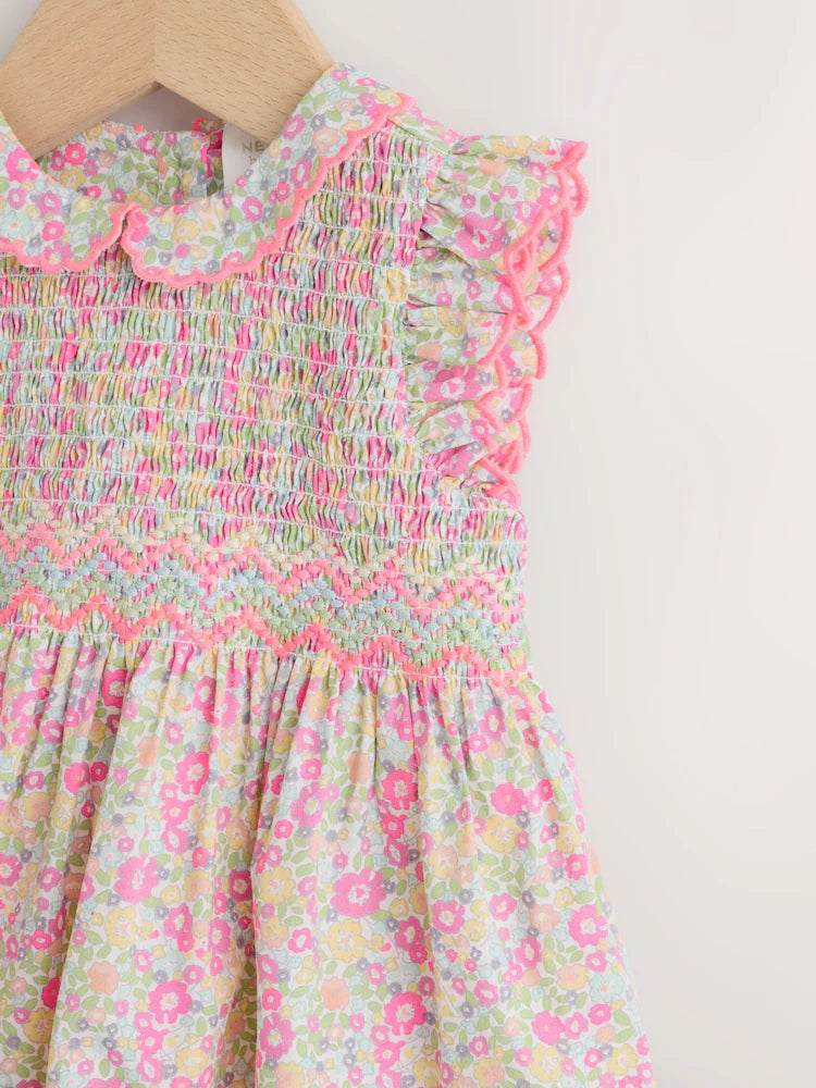 |BabyGirl| Conjunto De Vestido e Calcinha De Bebê Em Tecido Rosa Floral (2 peças, 0 meses a 2 anos)