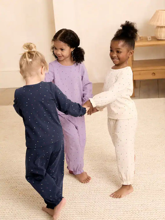 |Girl| Kit com 3 Pijamas Estilo Jogger – Lilás (9 meses a 12 anos)