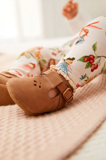 |BabyGirl| T-Bar Baby Shoes - Tan Brown Leather (0-18 meses)