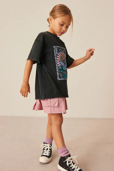 |Girl| Camiseta Gráfica Acid Wash - Black Butterfly (3-16 anos)