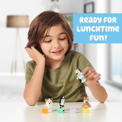 Bluey Pack de 4 compañeros de colegio; Figuras de acción coleccionables oficiales de Bluey de 2,5 a 3 pulgadas que incluyen a Jack, Pretzel y Mackenzie con sus propios accesorios para lonchera.