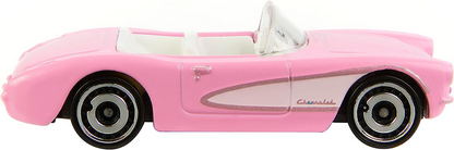 Hot Wheels Barbie Die-Cast Pink Corvette em escala 1:64, carro de brinquedo modelado no Corvette em Barbie O Filme com embalagem temática de filme, HPR54