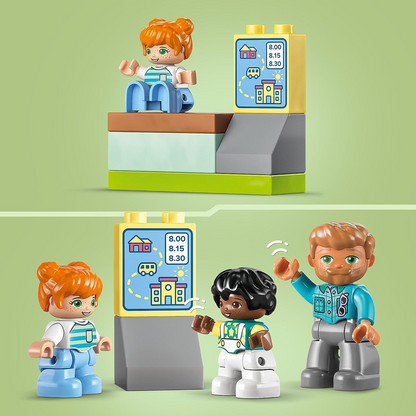 LEGO 10988 DUPLO Set de Viaje en Autobús, Juguete Educativo para Ayudar a Desarrollar Habilidades Sociales y Motrices Finas, con Vehículo y Figuras, Regalo Educativo Preescolar para Niños a Partir de 2 Años, Niños Pequeños, Niños y Niñas